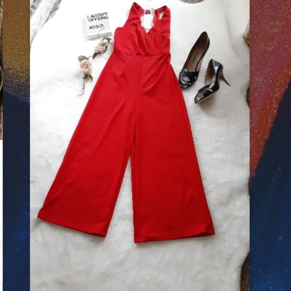 Red Culotte Sleeveless Jumpsuit Medium - Picture 5 of 8